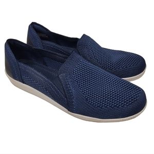 SKECHERS Madison Avenue Admissible Navy Blue Slip On Sneakers Sz 9 Memory Foam